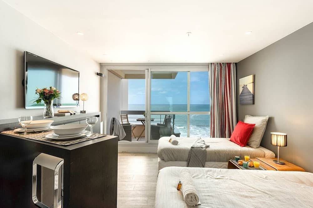 Appartement entier, Biarritz - Résidence Victoria surf - Face océan in Biarritz, Région de Bayonne