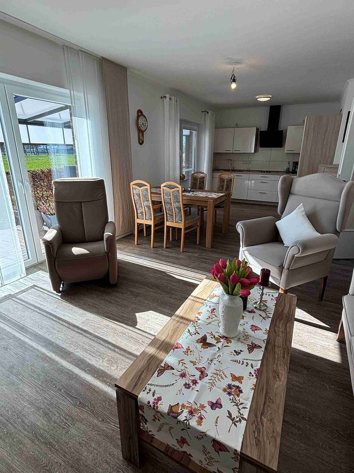 Ferienhaus für 4 Personen, mit Garten, mit Haustier in Ihlow