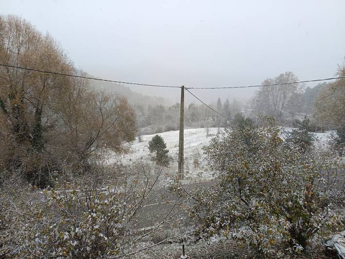 Grange pour 8 personnes, avec jardin et piscine, adapté aux familles dans les Alpes maritimes