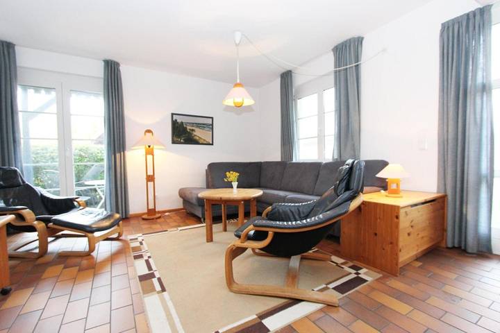 Ferienwohnung für 4 Personen, mit Garten und Terrasse in Prerow - 3