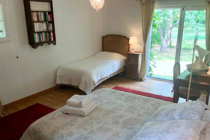 Location de vacances pour 7 personnes, avec terrasse et jardin à Le Petit-Pressigny - 2