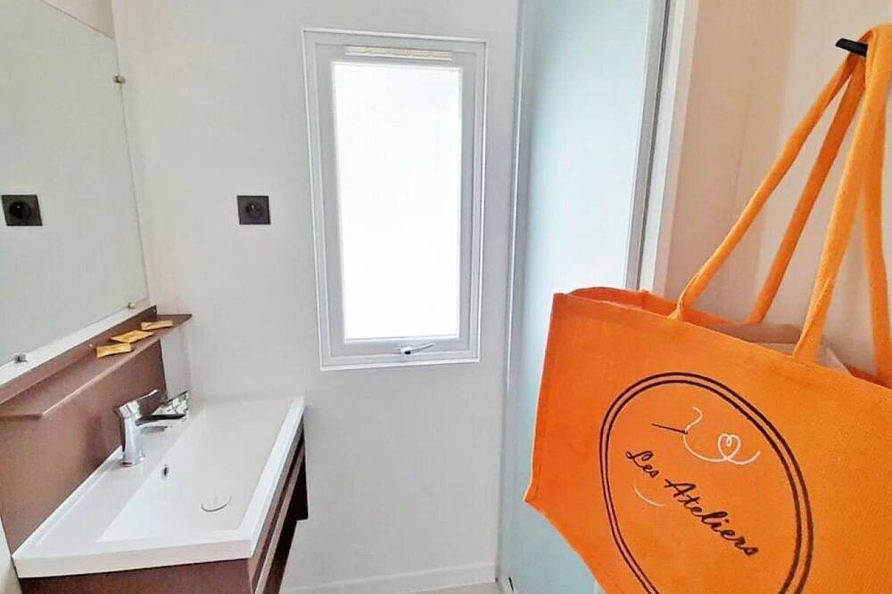 Zecamping 3* pet friendly mobil-home Tv Lv clim 32m2 6 pers in Bauduen, Région de Brignoles