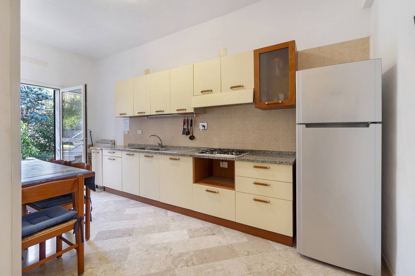 Ganze Wohnung, Ferienwohnung 'Stella Marina' mit privater Terrasse in Celle Ligure, Riviera di Ponente
