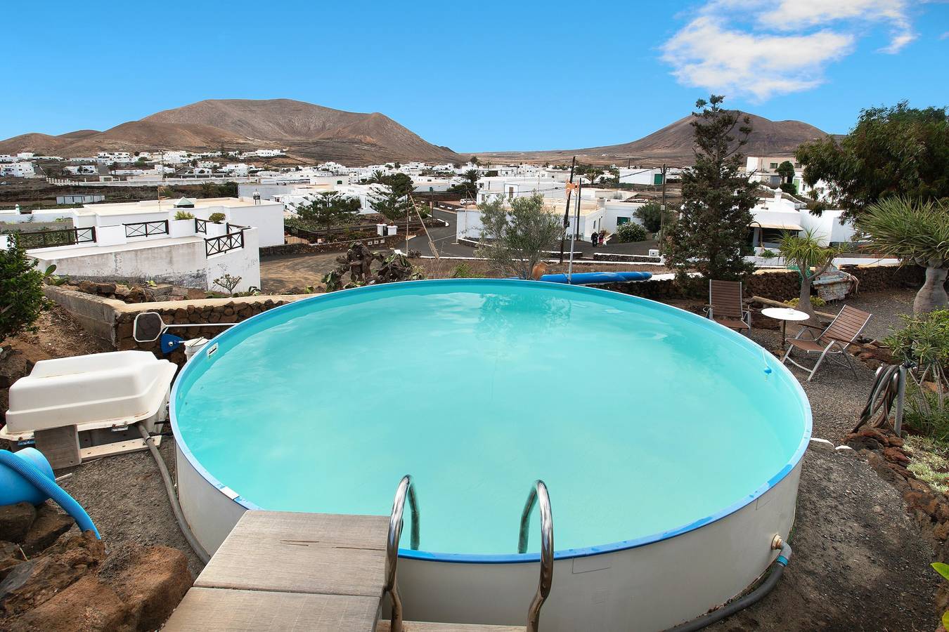 Ferienhaus Casa Consultorio mit Bergblick, Pool, Wlan und Terrasse in Guatiza, Teguise