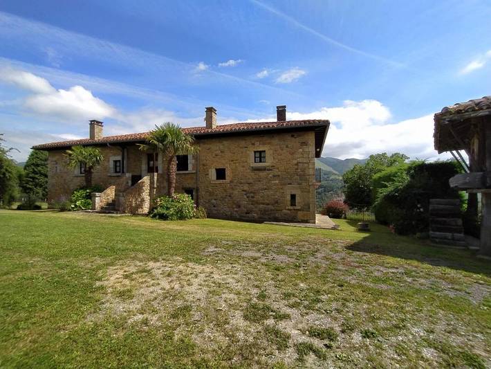 Casa rural para 6 personas, con Balcón y Terraza además de Jardín y Vistas en Pruneda - 3