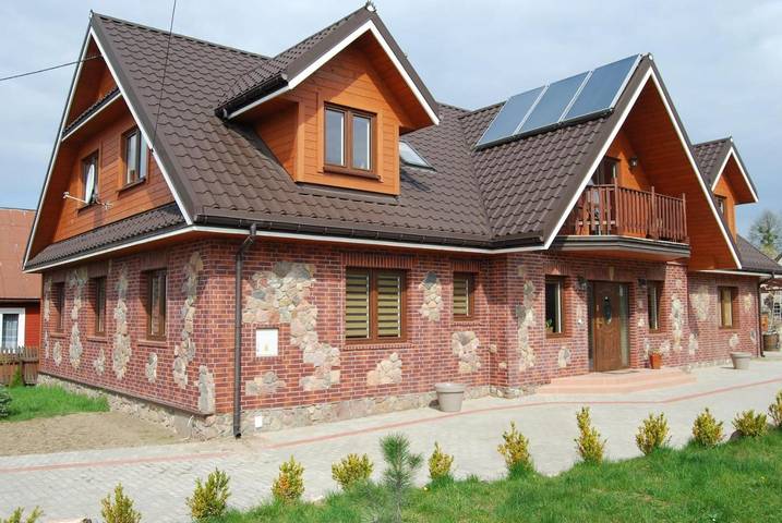 Privatzimmer für 3 Personen, mit Balkon und Garten - 1