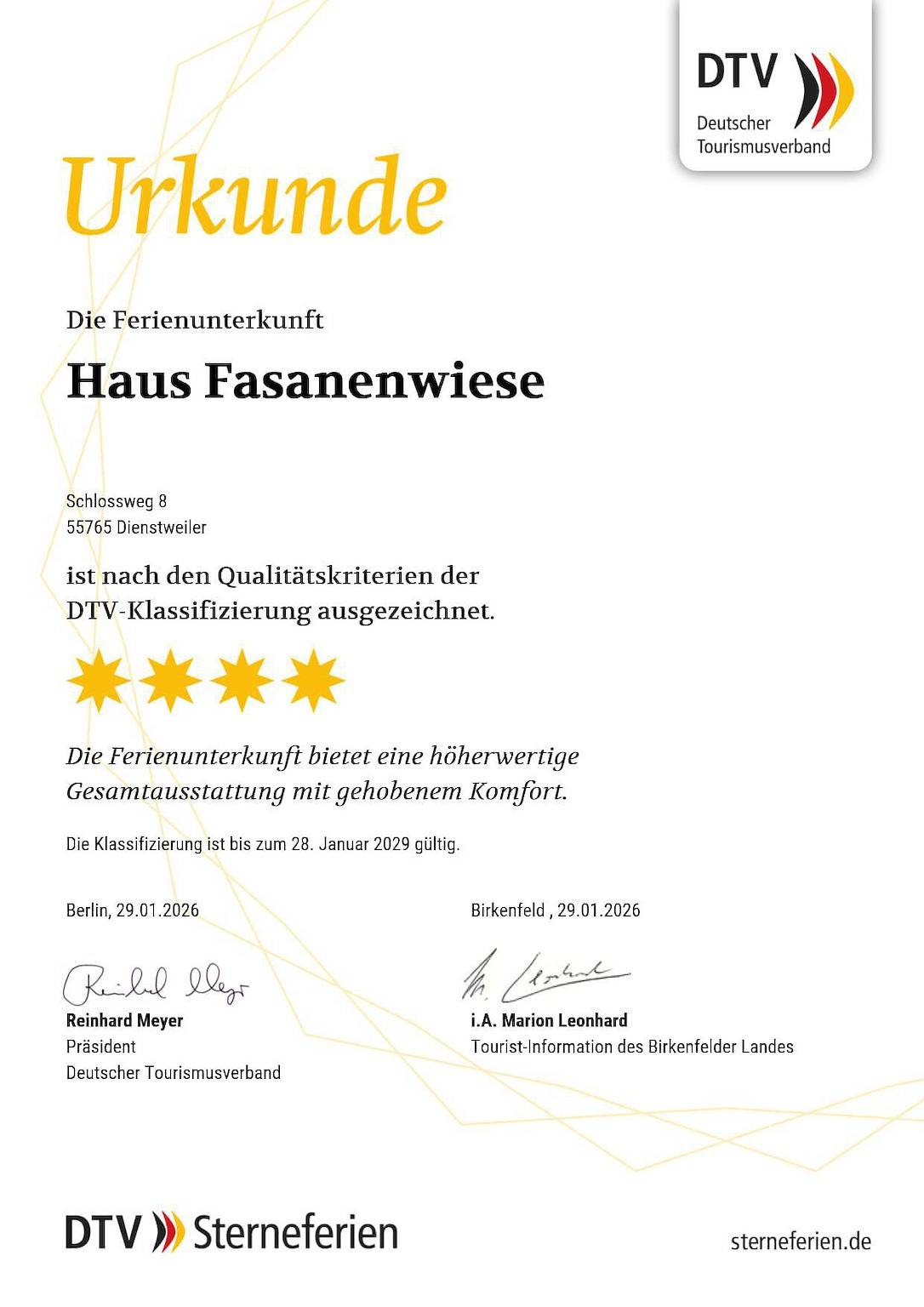 Ferienhaus mit Sauna und Terrasse in Dienstweiler, Saar-Nahe-Bergland