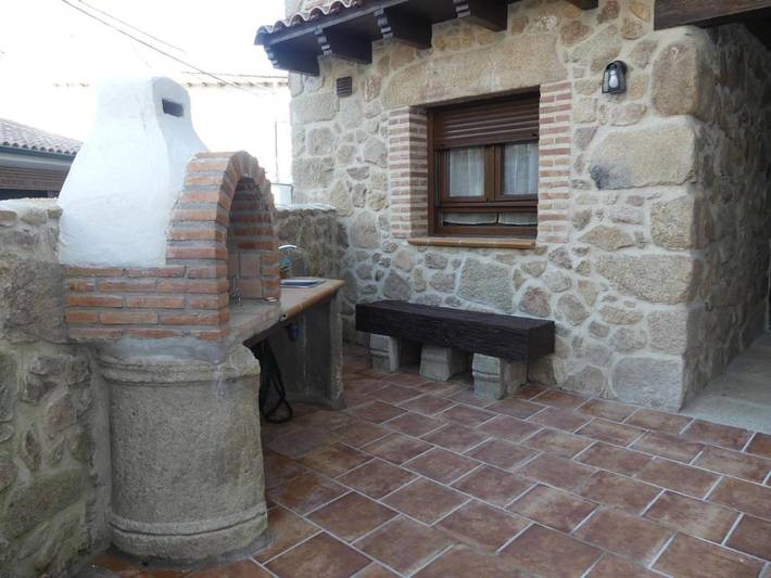 Location de vacances pour 8 personnes, avec terrasse, animaux acceptés à Lanzahíta - 2