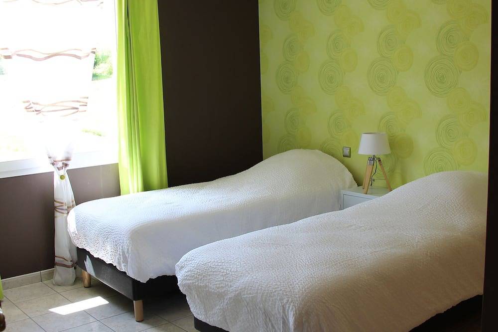 Large country house in Sommepy-Tahure, Marne
