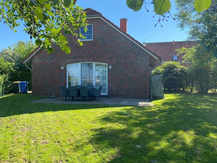 Ferienhaus für 6 Personen, mit Terrasse und Garten sowie Ausblick in Greetsiel