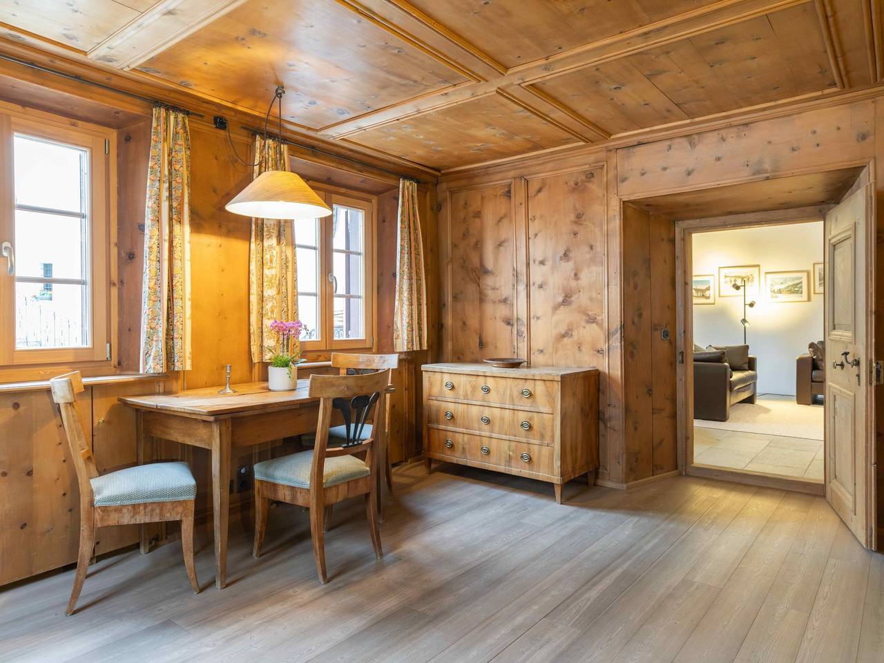 Geheel appartement, Chesa Michel Bernina in Bever, Saint Moritz