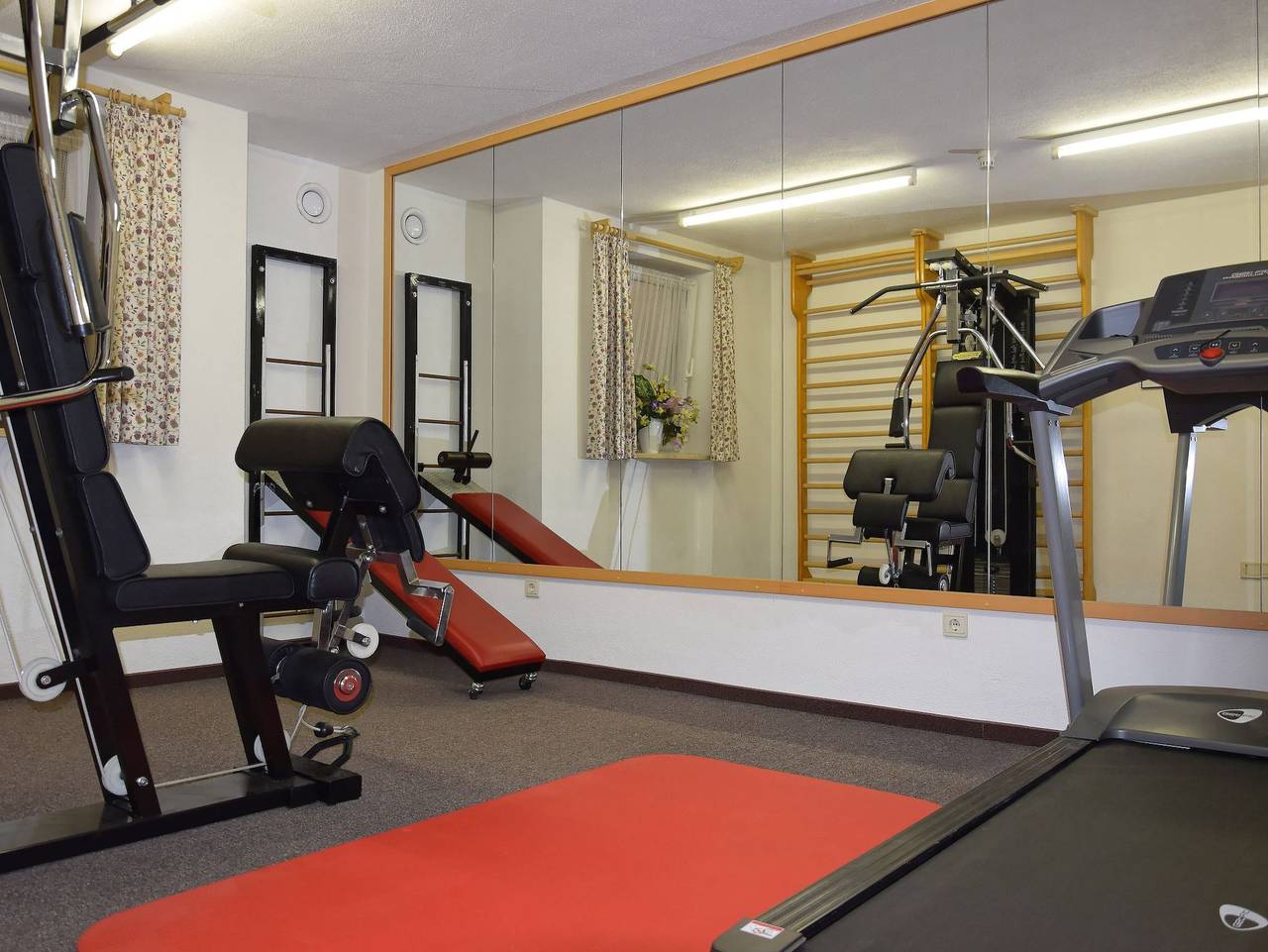 Ganze Ferienwohnung, Residence Untermoarhof - Ferienwohnung für 2 - 6 Personen in Reischach Südtirol, Bruneck