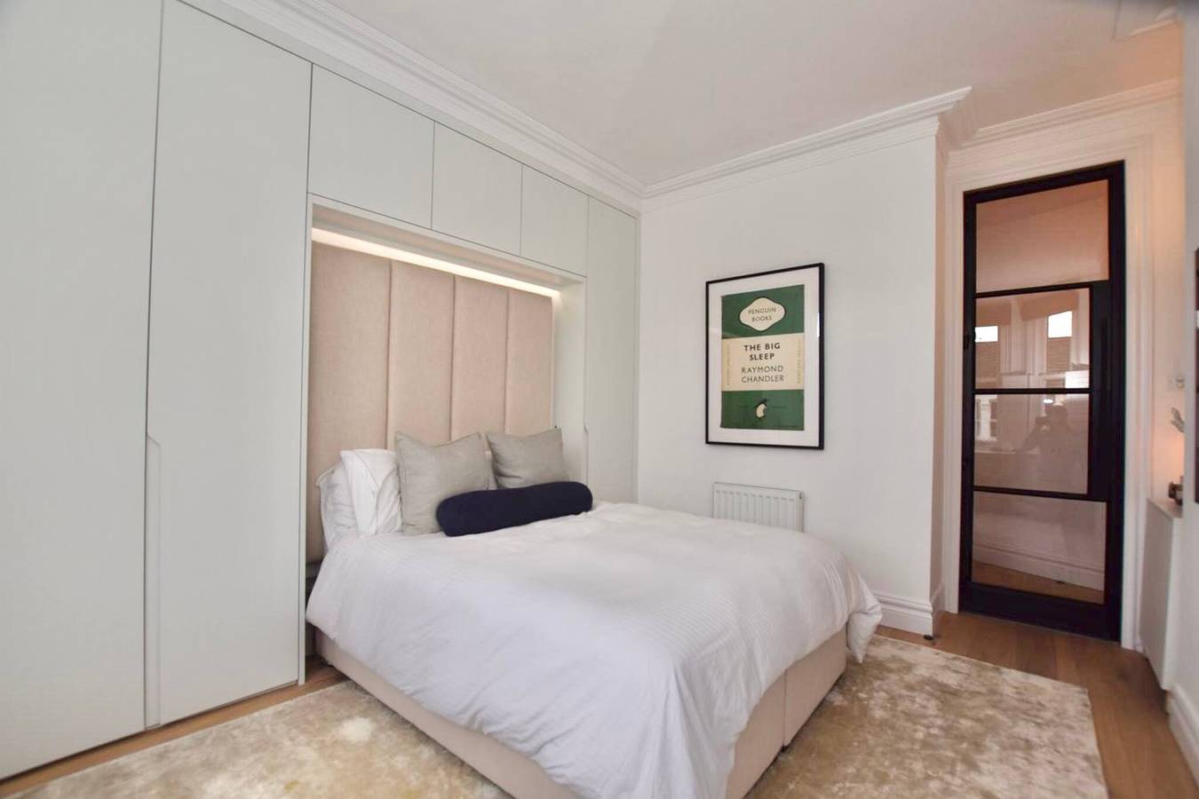 Entire holiday apartment, Studio flat in heart of Balham in Wandsworth, London