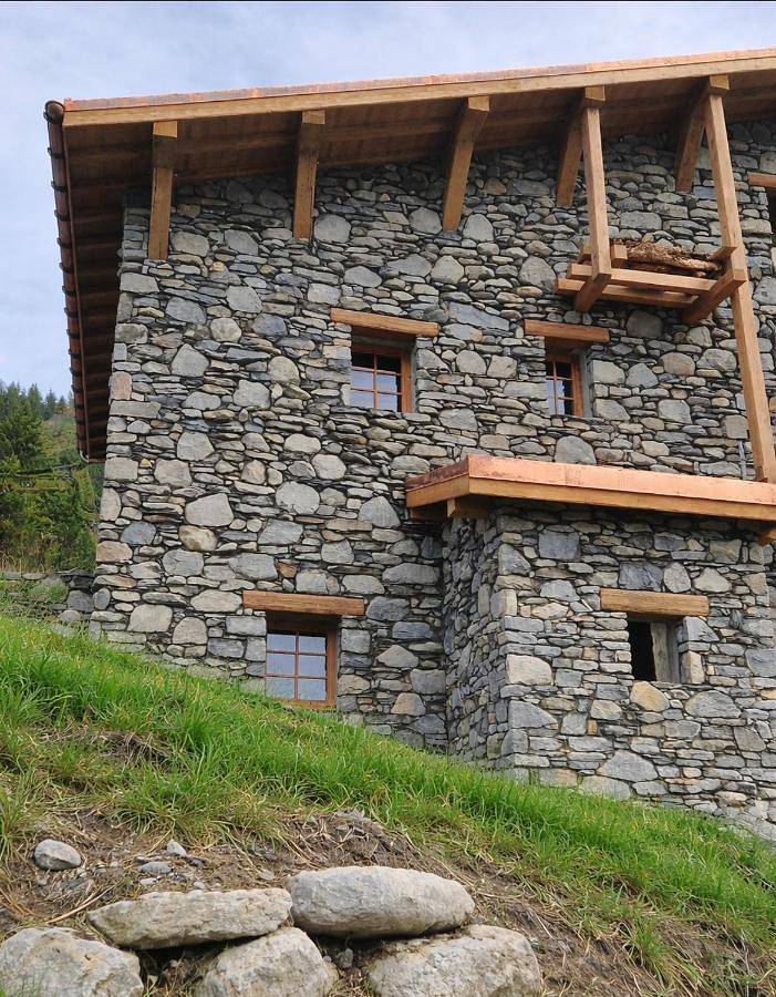 Gîte pour 6 personnes, avec Balcon et Terrasse ainsi que Jardin et Vue