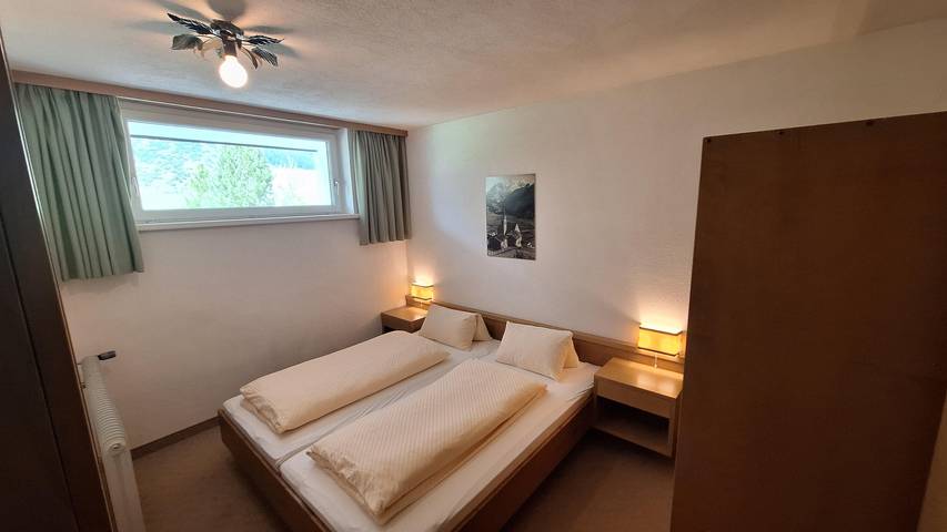 Ganze Ferienwohnung, Apartment 2 in Galtür, Verwall