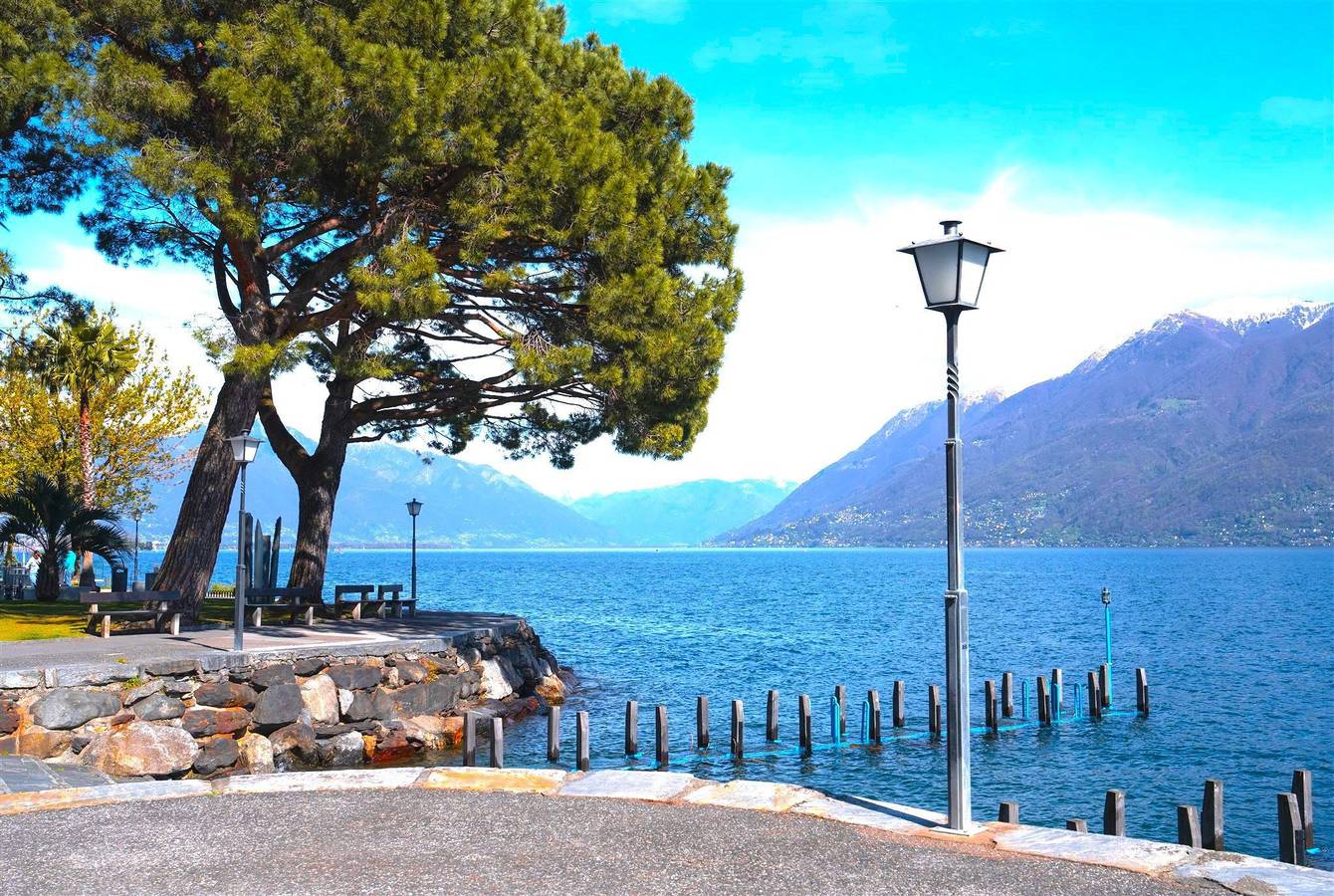 Ganze Ferienwohnung, See-Penthouse in Brissago, Tessiner Alpen
