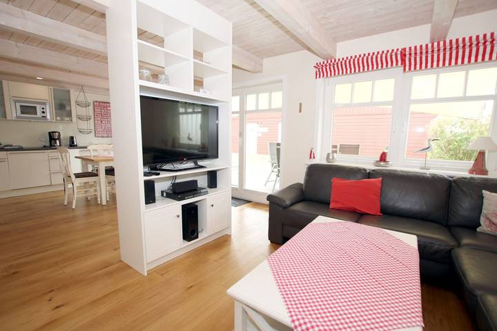 5 Sterne Ferienhaus mit ca. 98 qm Wohnfläche im Erd- und Obergeschoss in Wyk auf Föhr (Stadt), Wyk auf Föhr
