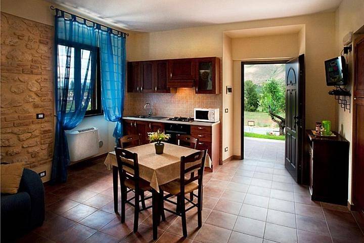 Appartamento intero, Il Poggio Dei Pettirossi Appartamento in Pettorano sul Gizio, Provincia di L'Aquila