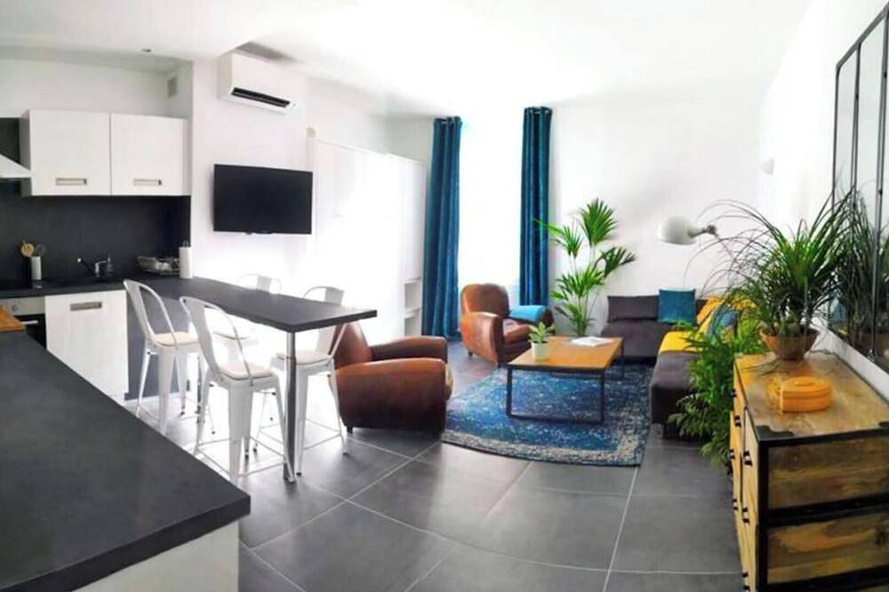 Apartamento entero, Beautifully Bright Apartment in Old Town Saint-Tropez in Saint-Tropez, Region de Draguignan