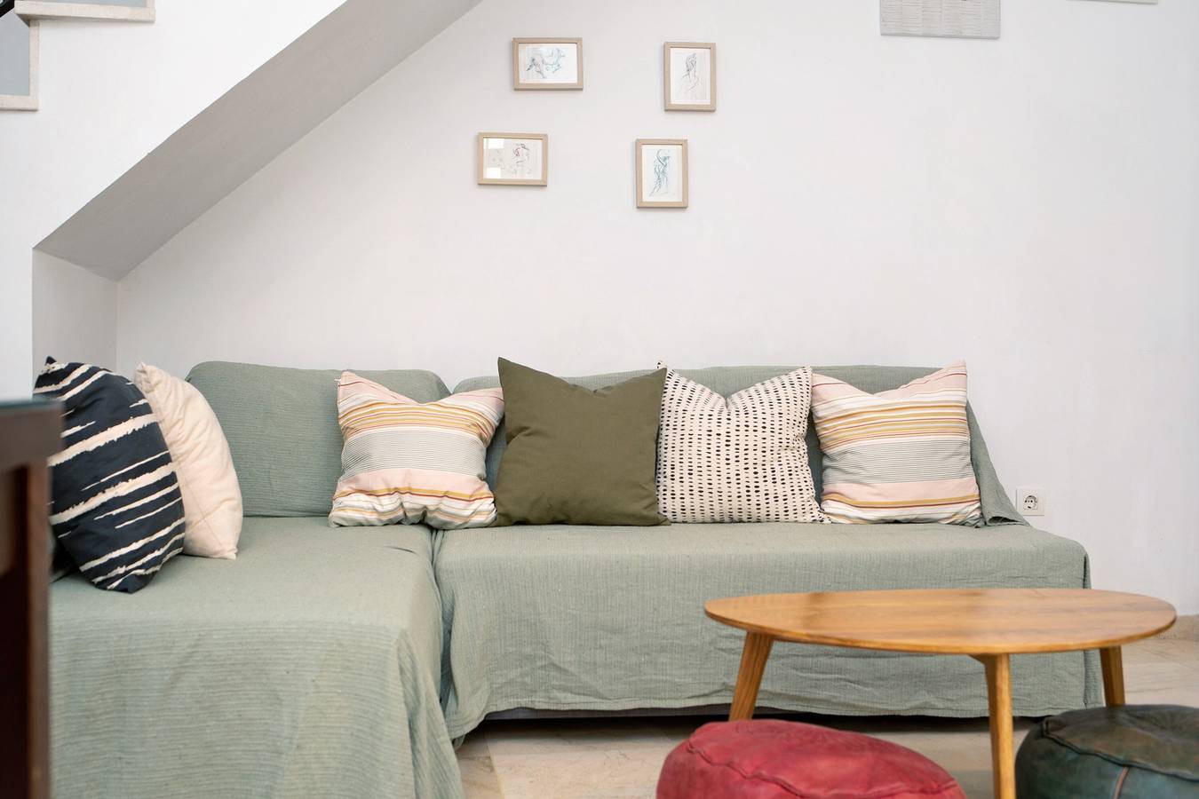 Entire apartment, Pet-Friendly Holiday Apartment with Shared Rooftop Terrace & Wi-Fi in Jerez de la Frontera, Costa de la Luz