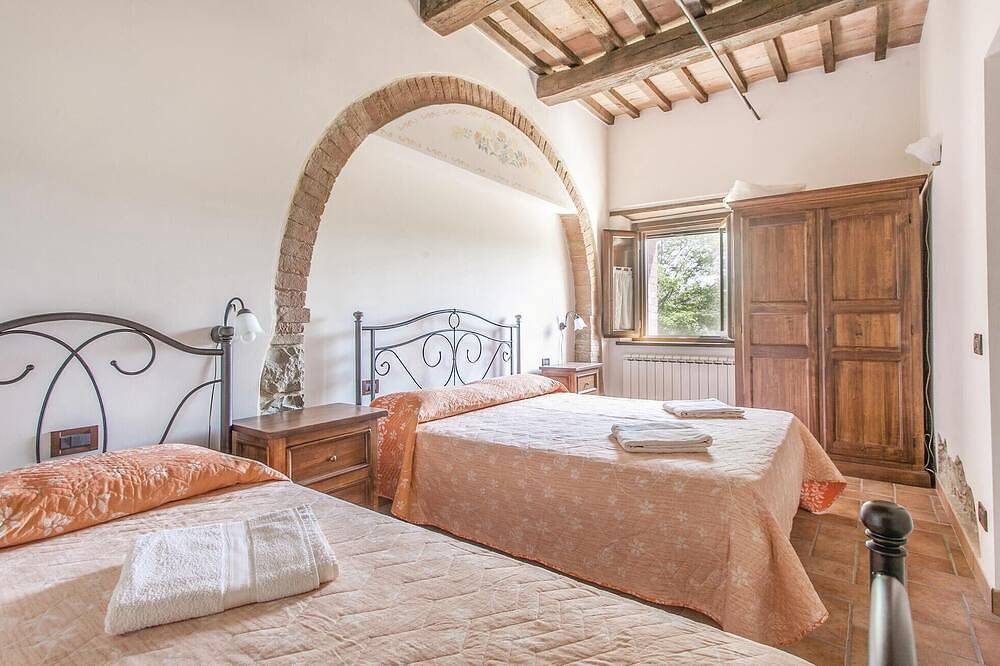 Stunning home in Acquapendente Vt in Acquapendente, Parco di Monte Peglia e Selva di Meana