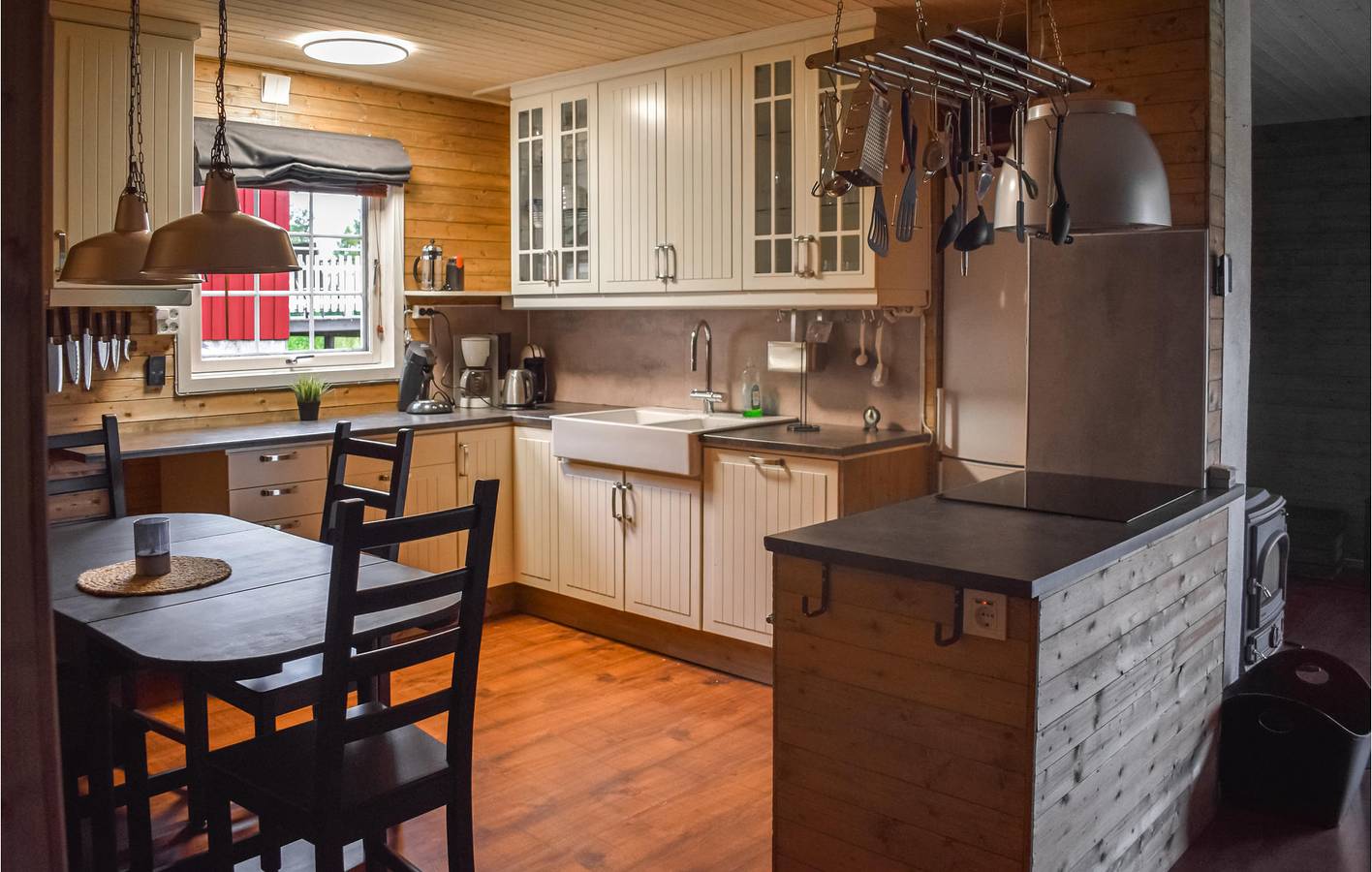 Ferienhaus für 4 Personen mit Terrasse in Vråvatn, Kviteseid