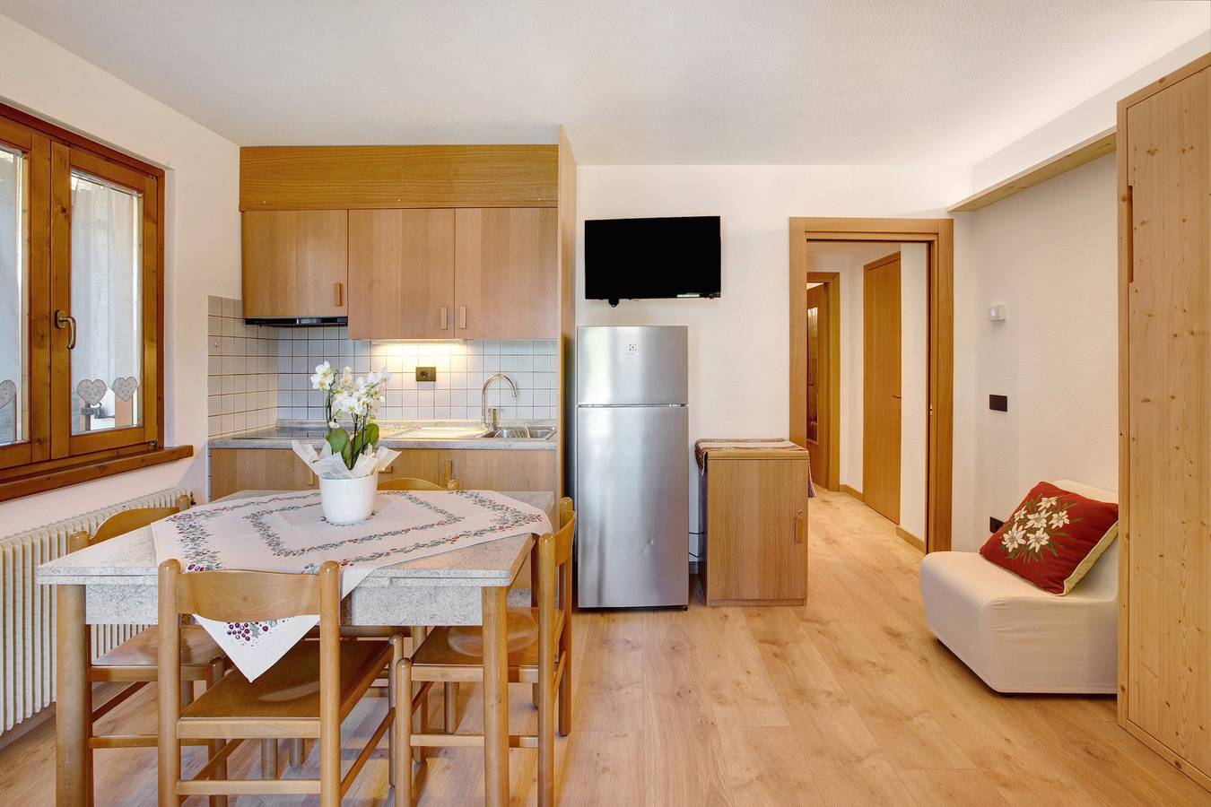 Ganze Wohnung, Ferienwohnung 'Vittoria Bilo' mit Bergblick, Terrassen und Wlan in Santa Caterina Valfurva, Valfurva