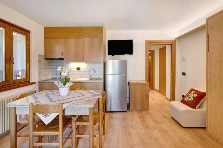 Ganze Wohnung, Ferienwohnung 'Vittoria Bilo' mit Bergblick, Terrassen und Wlan in Santa Caterina Valfurva, Valfurva