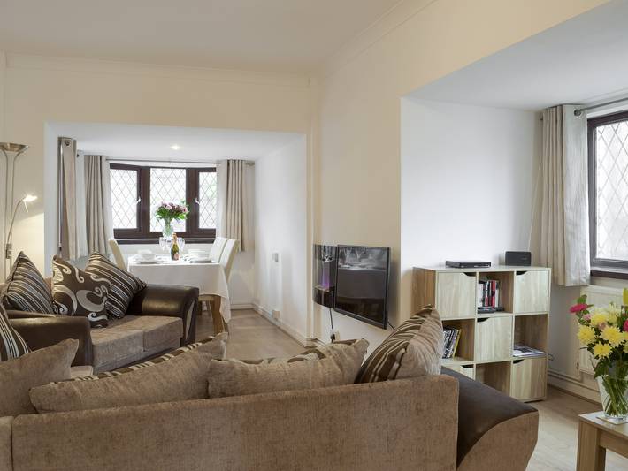 Vacation rental for 6 people, with yard in Mumbles