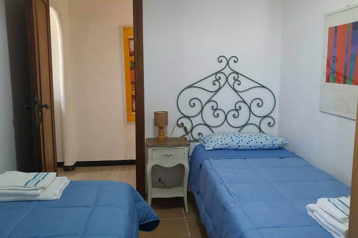 Gîte pour 6 personnes, avec balcon et jardin à San Felice Circeo - 4