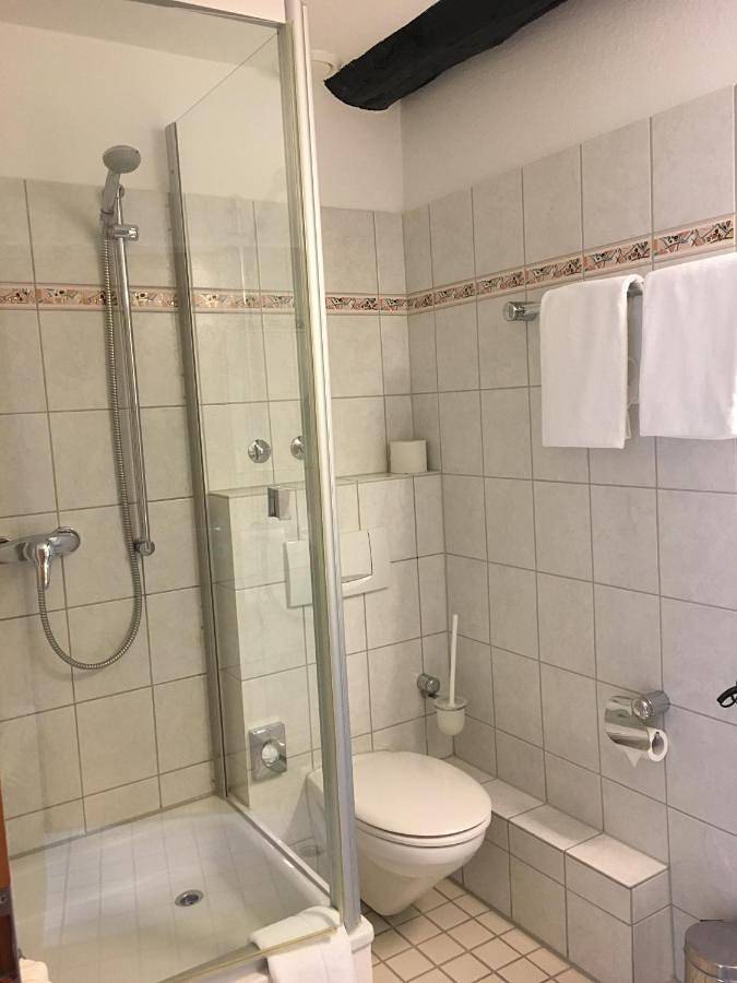 Hotel für 6 Personen, mit Ausblick in Warburg - 2