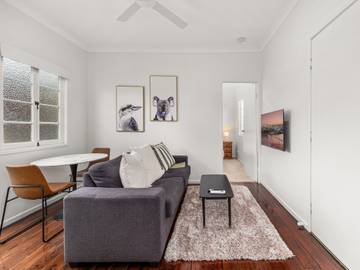 Holiday Home for 2 People in Brisbane, Queensland, Photo 2