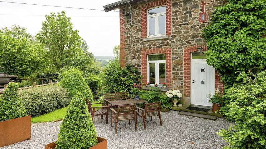 Location de vacances pour 5 personnes, avec jardin à Trois-Ponts - 3
