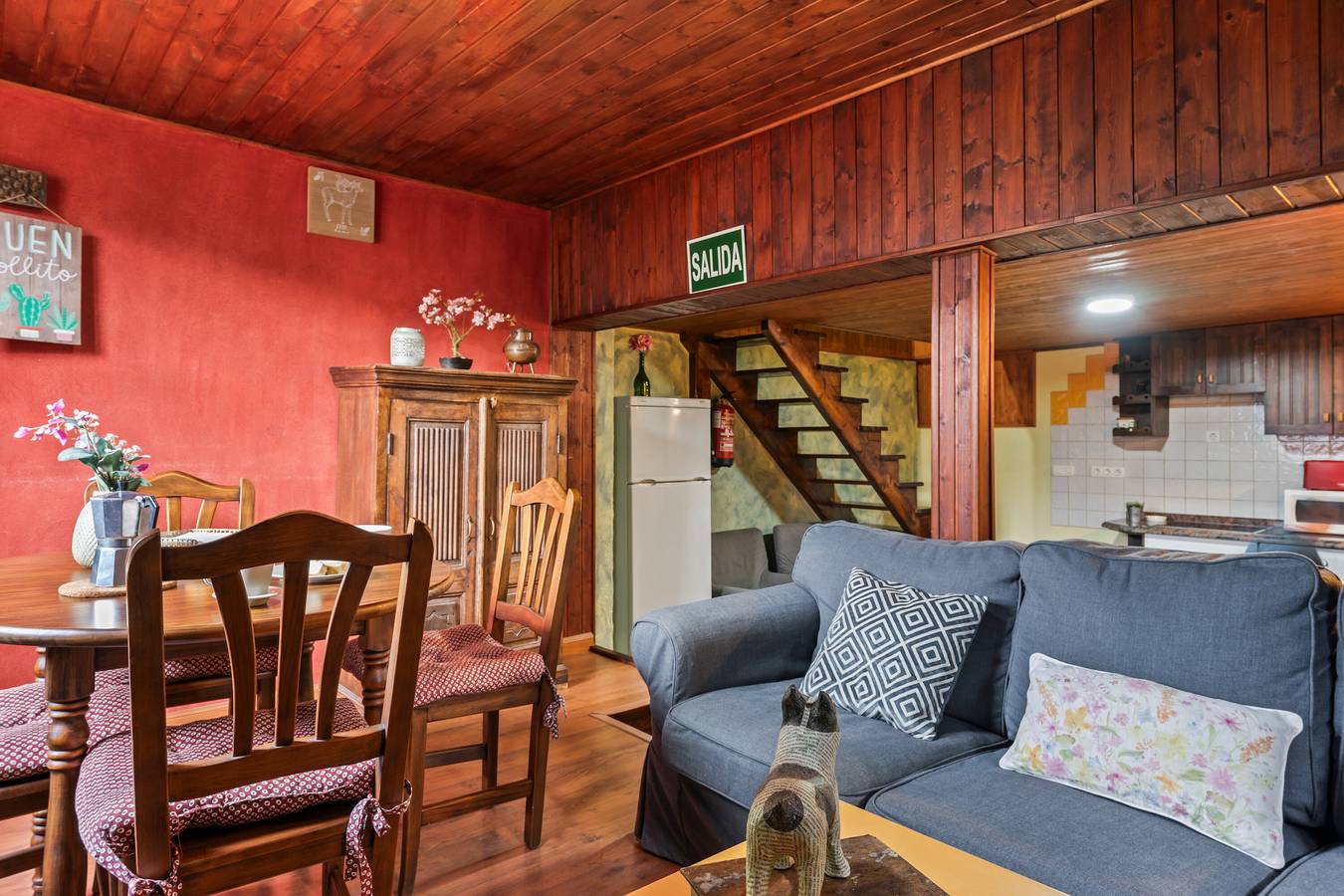 Apartamento entero, Apartamento 'Montegrande Rodeado De Montañas' con Terraza Compartida y Wi-Fi in Teverga, Cordillera Cantábrica
