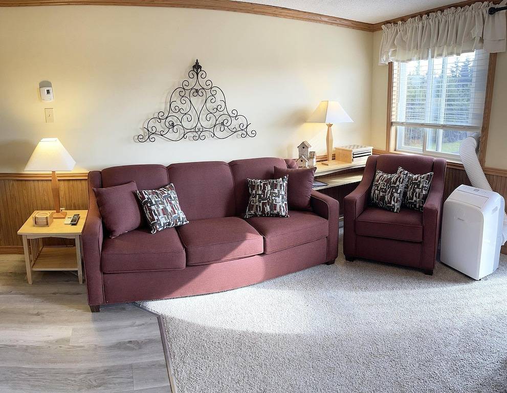 Ganze Wohnung, Ml 263 - Delightful 1Br retreat minutes to the bike trails! in Snowshoe, Greenbrier River