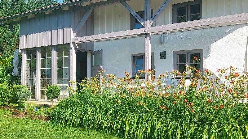 Ferienhaus Schmidt - Ferienwohnung für 1-5 Personen (75 qm, Eg) in Weisham, Bernau am Chiemsee