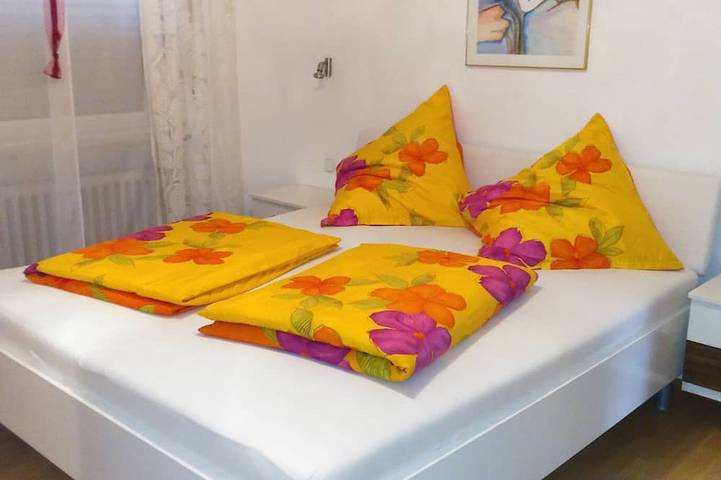 Apartamento entero, Radtke Vacation Rental in Bad Kissingen, close to nature on the Salinenpromenade in Bad Kissingen, Rhön-Bayern