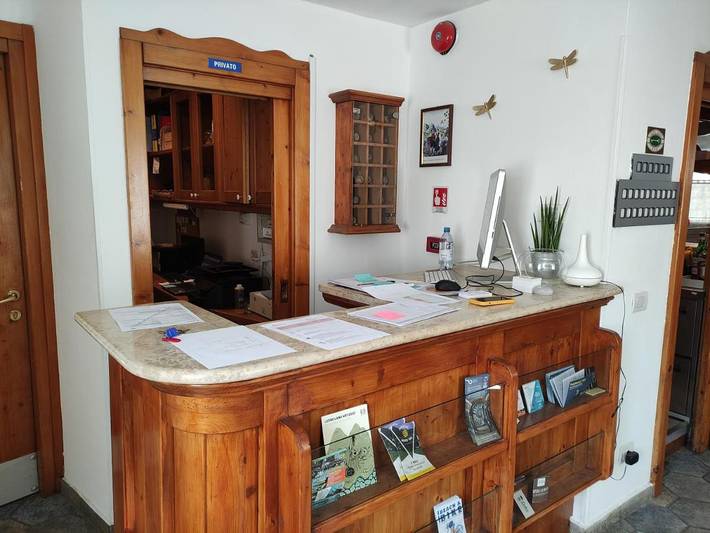 Hôtel pour 2 personnes, avec jacuzzi ainsi que sauna et terrasse, animaux acceptés à Molina di Ledro - 4