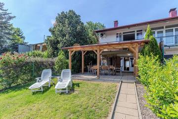 Ferienhaus für 5 Personen, mit Garten und Balkon in Revfülöp