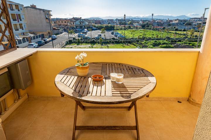 Hel lejlighed, Apartement 'Casa Dudú' with Balcony, A/C & Wi-Fi in Quartucciu, Campidano