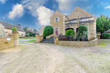 Chambre d’hôte pour 4 personnes, avec jardin à Saint-Amand-de-Coly