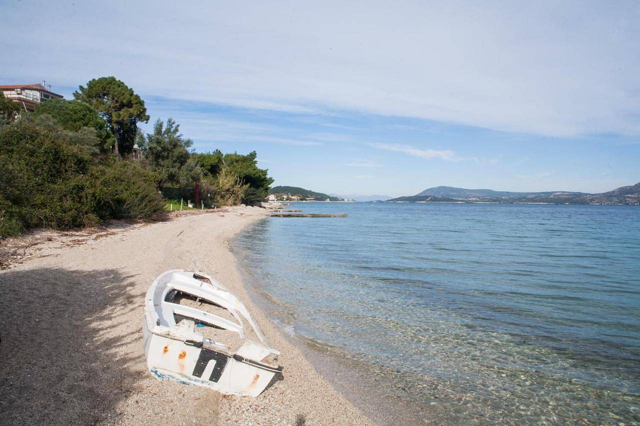 Villa Damiani in Nikiana, Alexandros