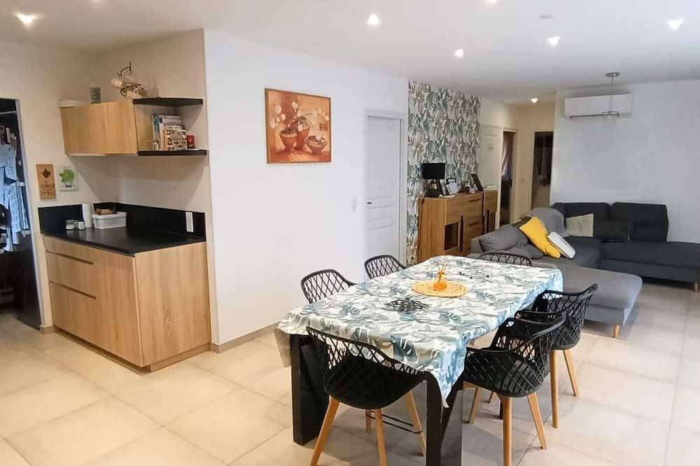 House 90m2. In the calm of Alata. 15 minutes from Ajaccio and the beaches in Alata (Corsica), Ajaccio e dintorni