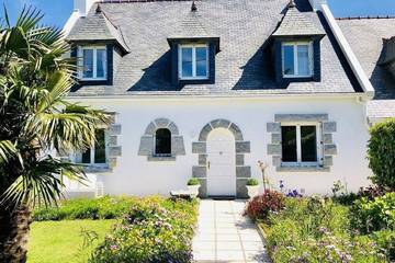 Cottage pour 6 personnes, avec sauna ainsi que terrasse et jardin dans Plage Vougot Plouguerneau