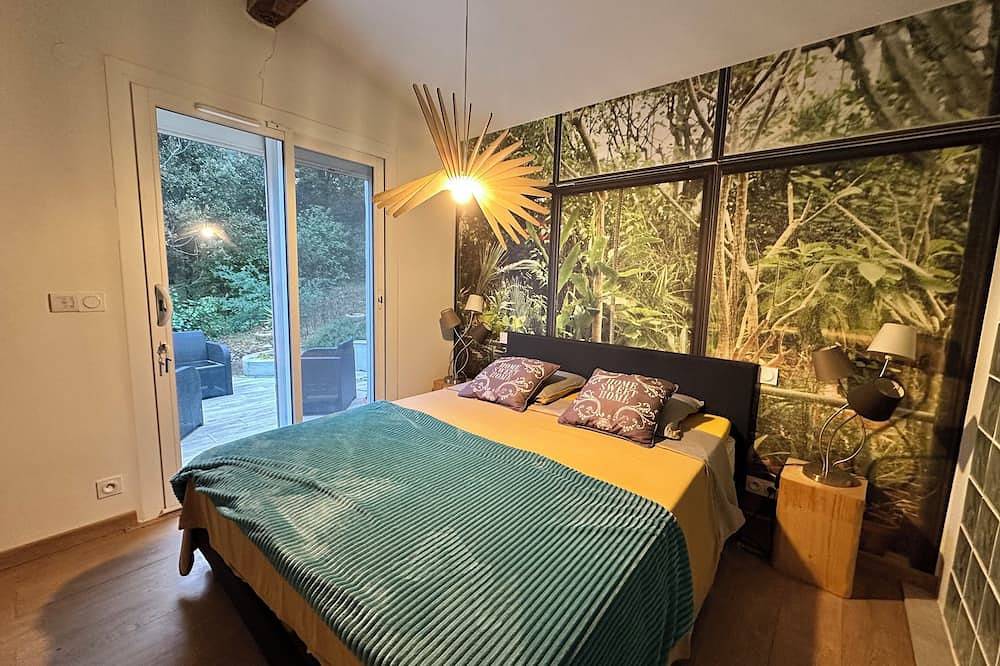 Bed and breakfast in the south of France in Saint-Christol (Languedoc-Roussillon), Mediterranean Coast (France)