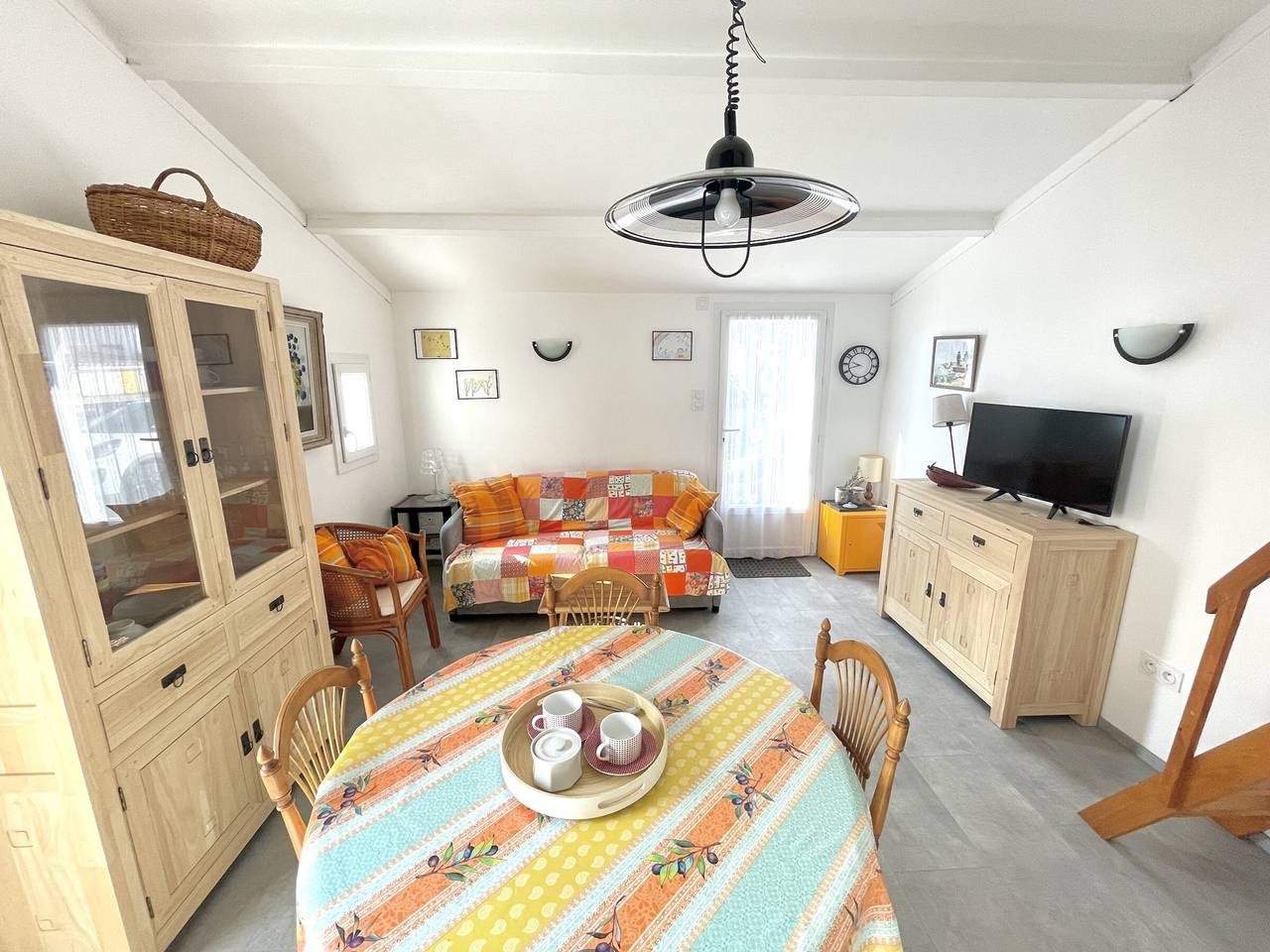 Charming 1-Bed Apt with Pool, Tennis, and Beach Access in Bretignolles-sur-Mer, Loire Valley