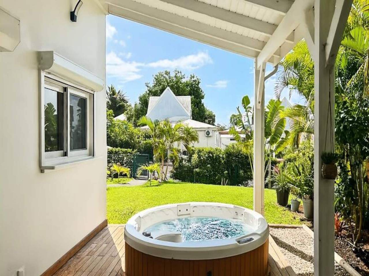 Location De Vacances pour 6 Personnes dans Sainte-Anne, Antilles