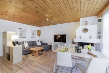 Ferienwohnung für 2 Personen, mit Whirlpool und Terrasse sowie Sauna, mit Haustier in Graubünden