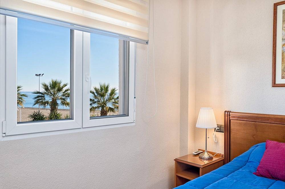 Apartamento entero, Wintowinrentals La Posada del Mar 1º Línea de Playa. in Playa Rincón de la Victoria, Rincón de la Victoria