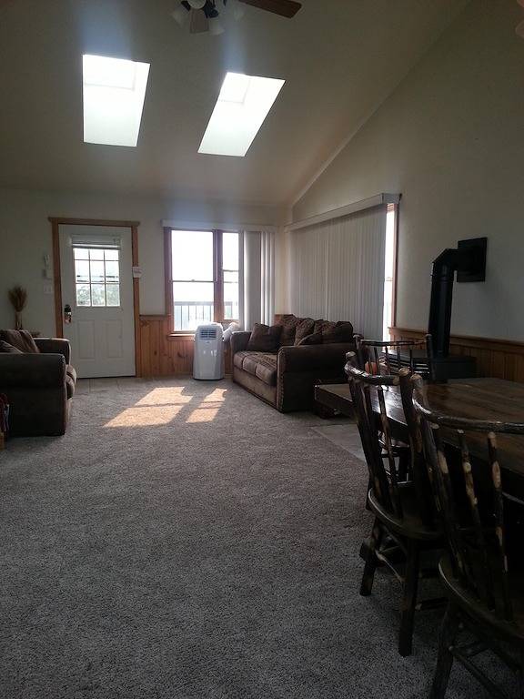 Sehen Sie Sonnenaufgang bis Sonnenuntergang vom Wilder Nest in Anaconda-Deer Lodge County, Discovery Ski Area